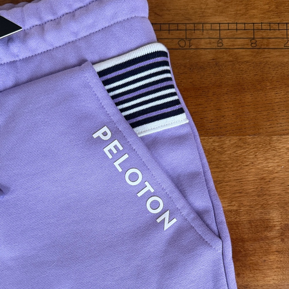Peloton Women's Lavender Athletic Shorts size small NWT - Picture 2 of 6